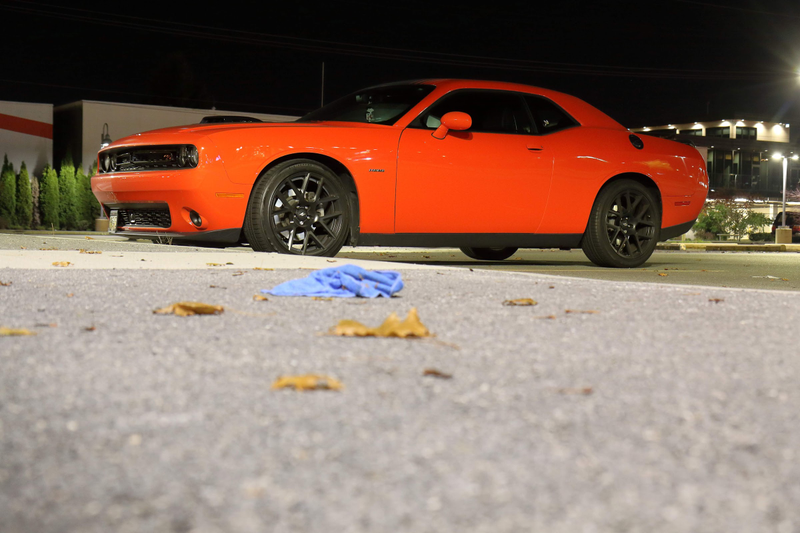 Illustration for article titled Pics from the Curbside: 2018-11-12 At Night